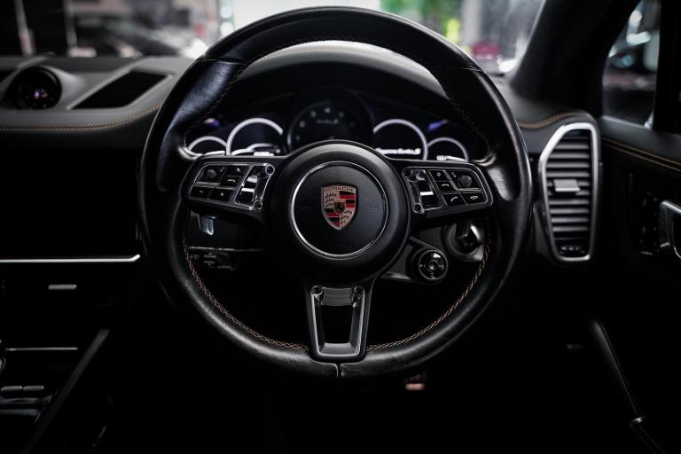 2020 Porsche Cayenne 4.0 V8 E-Hybrid 14.1kWh Turbo S TiptronicS 4WD Euro 6 (s/s) 5dr ESTATE Petro...