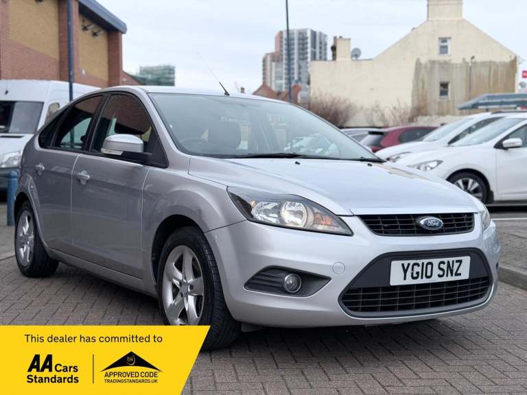 2010 Ford Focus 1.8 Zetec 5dr HATCHBACK PETROL Manual