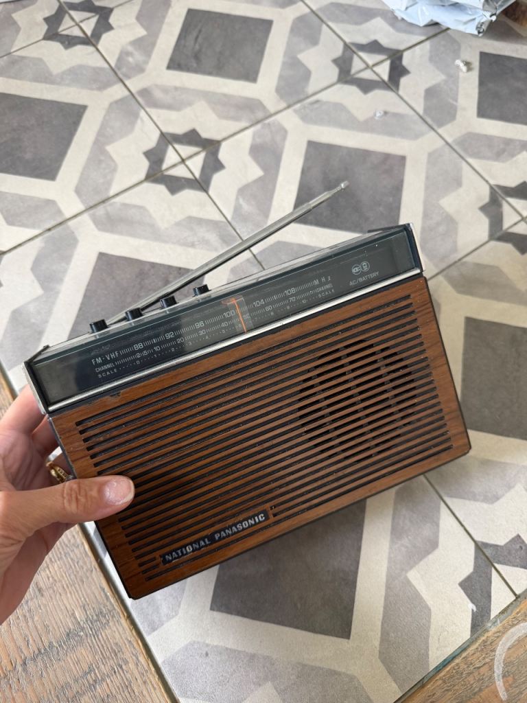 vintage National Panasonic radio