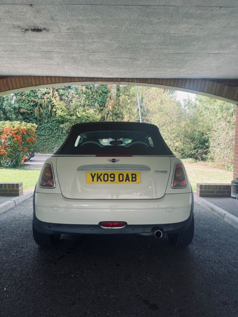 Mini, CONVERTIBLE, Convertible, 2009, Manual, 1598 (cc), 2 doors