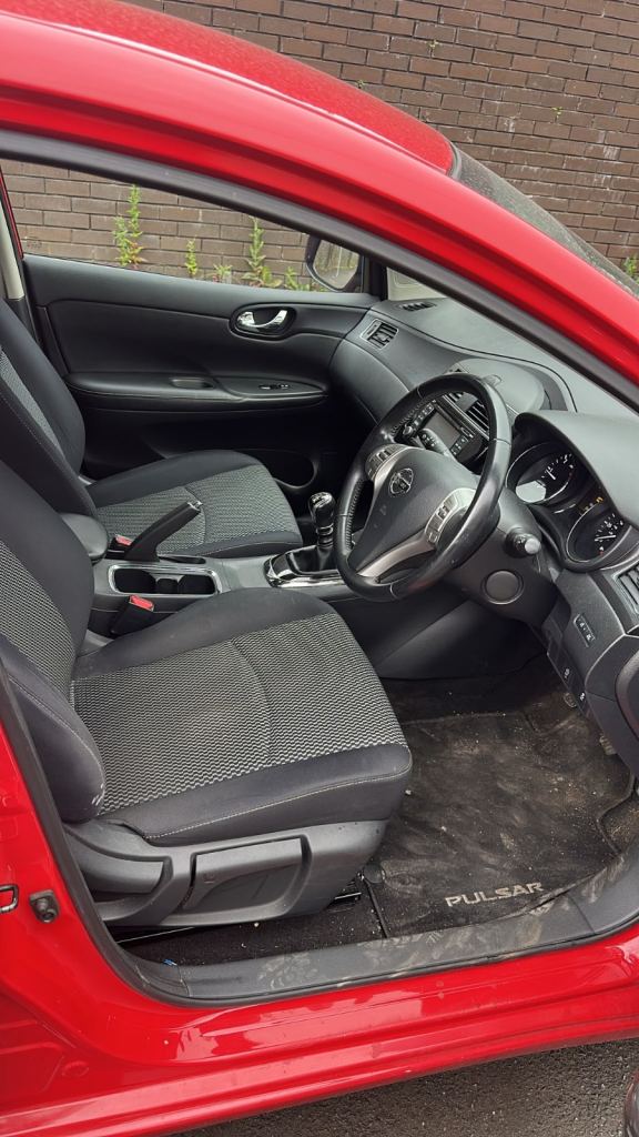 Nissan, PULSAR, Hatchback, 2015, Manual, 1461 (cc), 5 doors