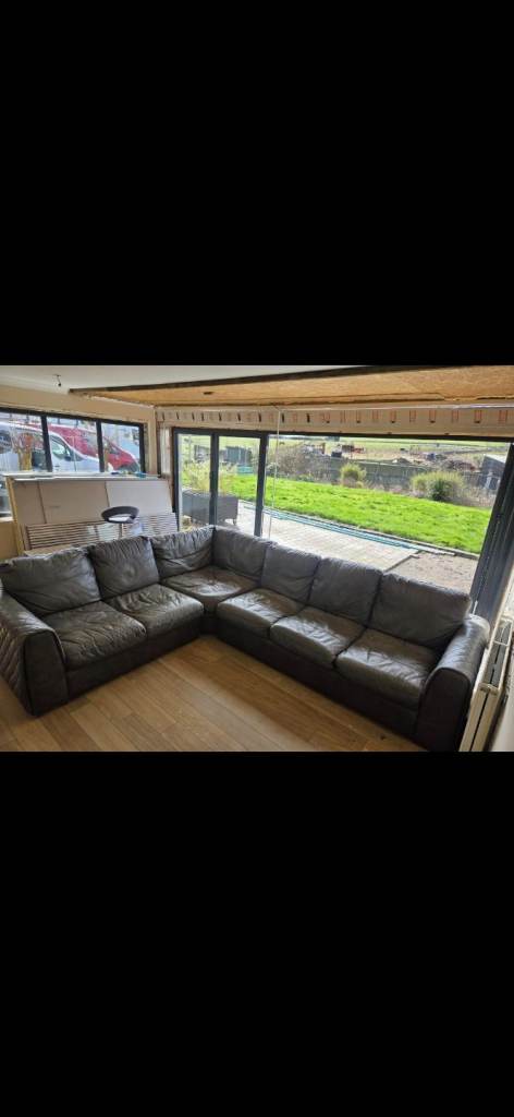 Couch free for uplift 