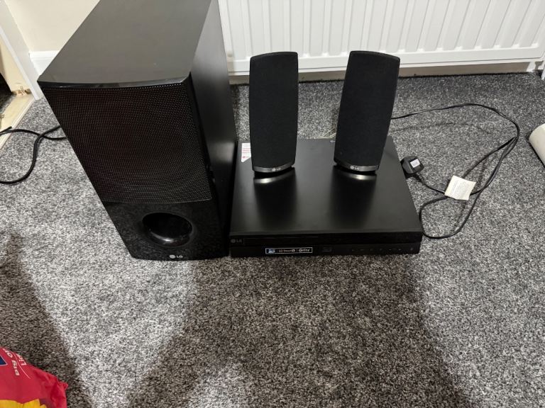 LG 3D Smart Blu-ray Home Cinema 