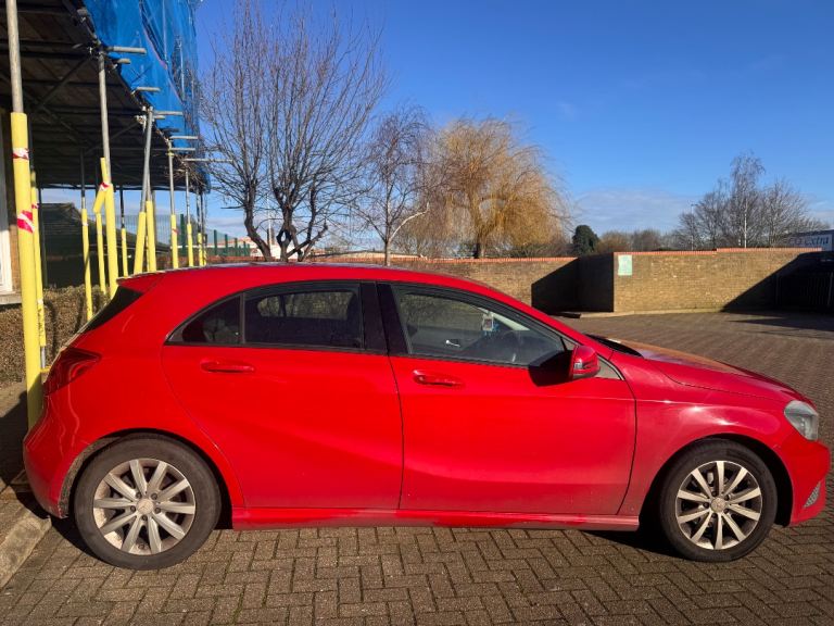 Mercedes-Benz, A CLASS, Hatchback, 2013, Manual, 1595 (cc), 5 doors