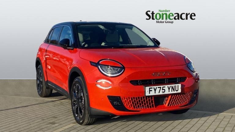 2025 Fiat 600 1.2 MHEV La Prima SUV 5dr Petrol Hybrid e-DCT Euro 6 (s/s) (136 ps) HATCHBACK Petro...