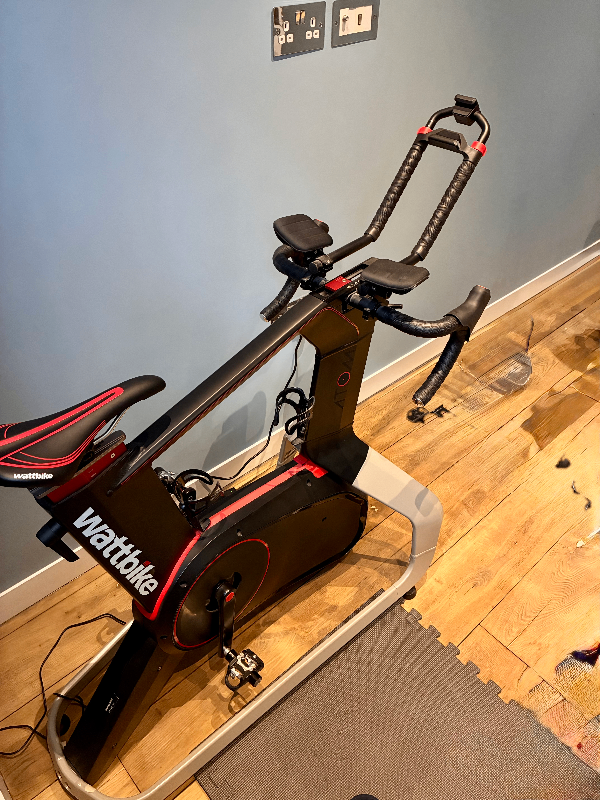 Wattbike Atom V2 ‘Next Gen’ Indoor Exercise Bike, Under 15h used. Indoor Trainer