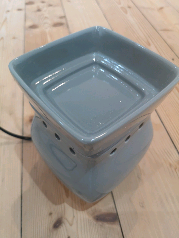 Wax burner, oil burner, air freshener 