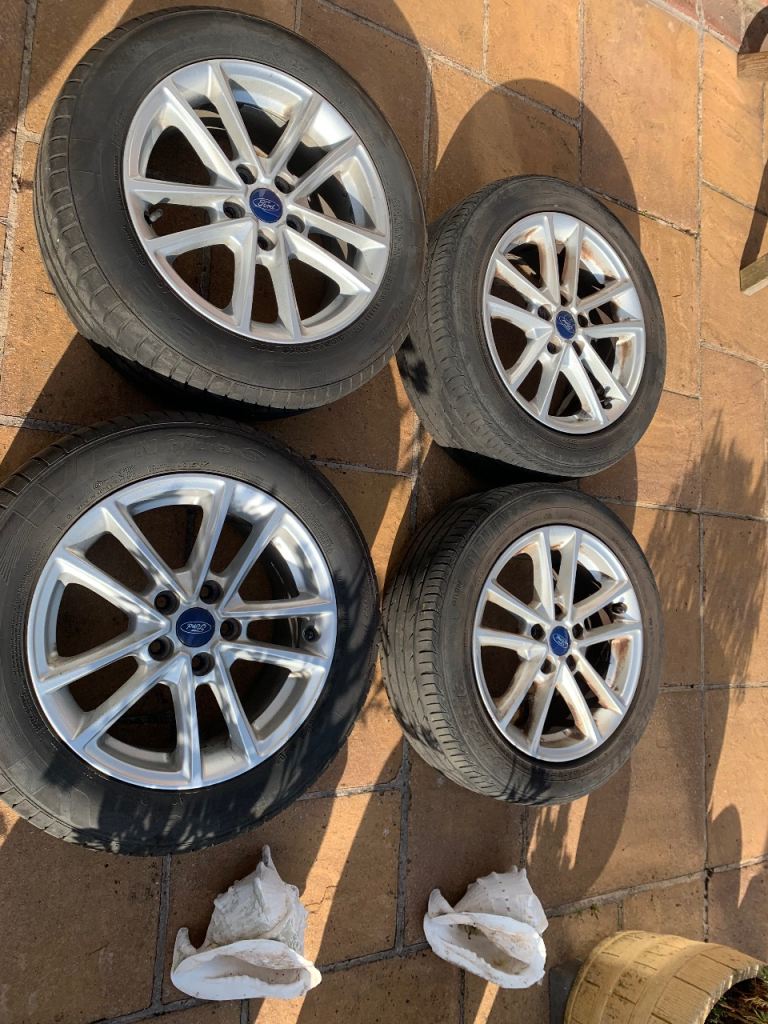 Ford 16” alloy wheels 