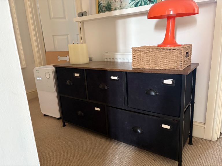 Storage Unit / Sideboard with 5 Fabric Drawers