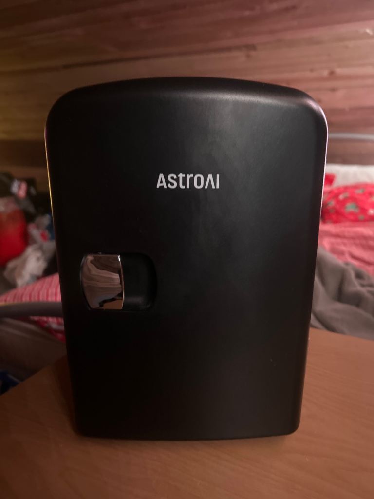 AstroAI Mini Fridge (4l) 