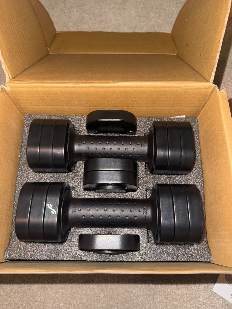 image for Adjustable dumbbell set 