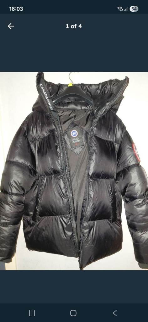 Canada Goose Puffer Jacket – Black, Good Condition