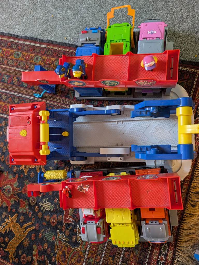 Paw patrol parking garage