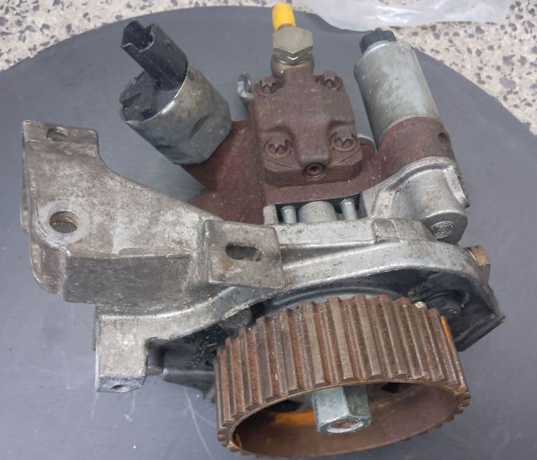 2006 1.4 Diesel ford fiesta fuel pump