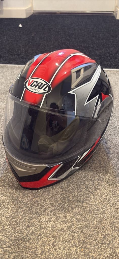 Motorcycle helmet 