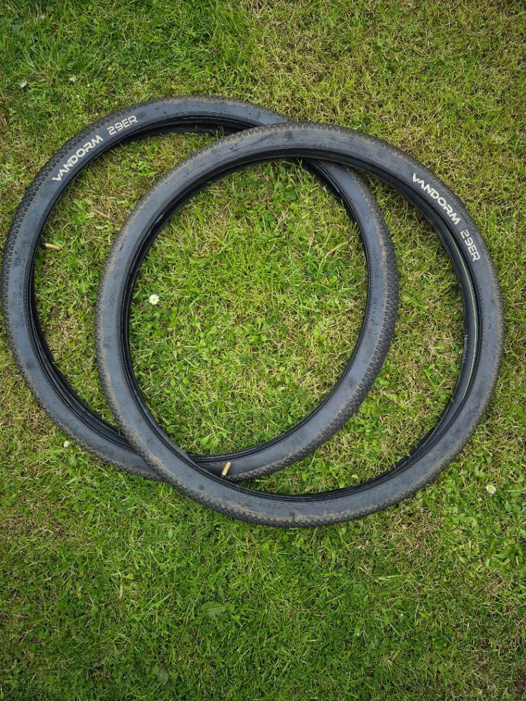 Bike tyres