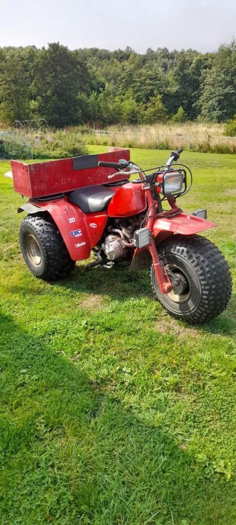 Honda ES200 for sale.