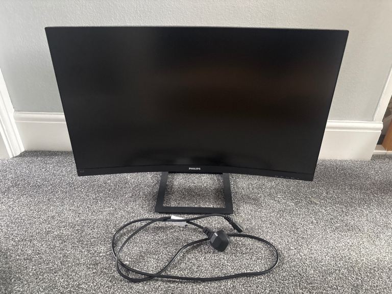 Curved Philips monitor 