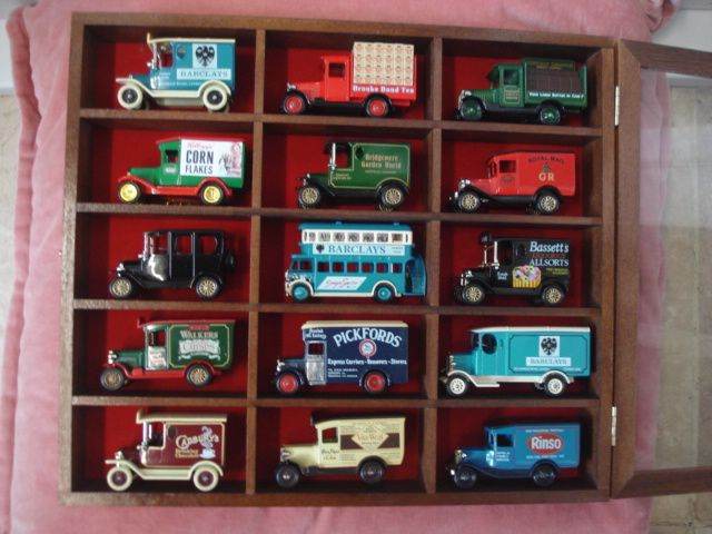  DAYS GONE DIECAST VINTAGE TOY VANS,BUS, IN  HARDWOOD DISPLAY CASE 