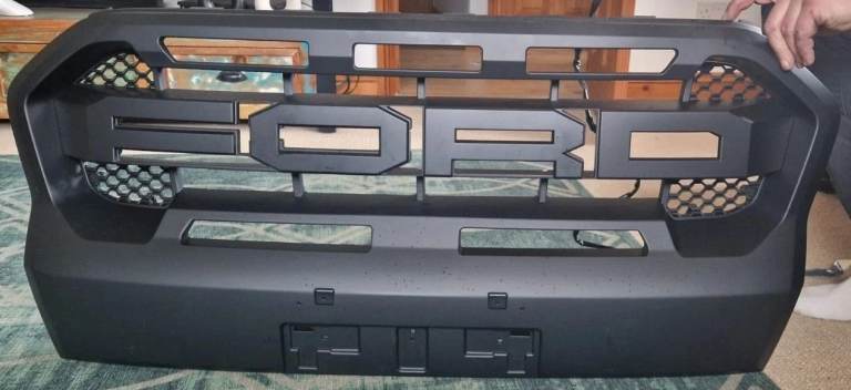 Ford Ranger T8 Large Letter aftermarket grill New Unused