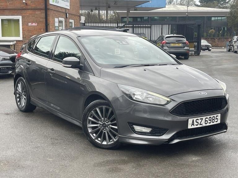 2017 Ford Focus 1.0 EcoBoost 125 ST-Line 5dr Auto HATCHBACK PETROL Automatic