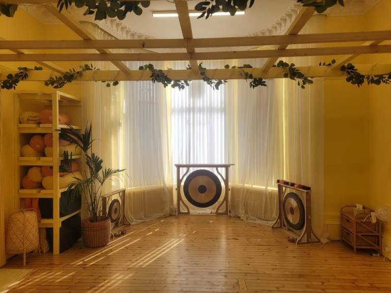Ground Floor Studio available to rent, Mirren Court Three, Renfrew Road, Paisley