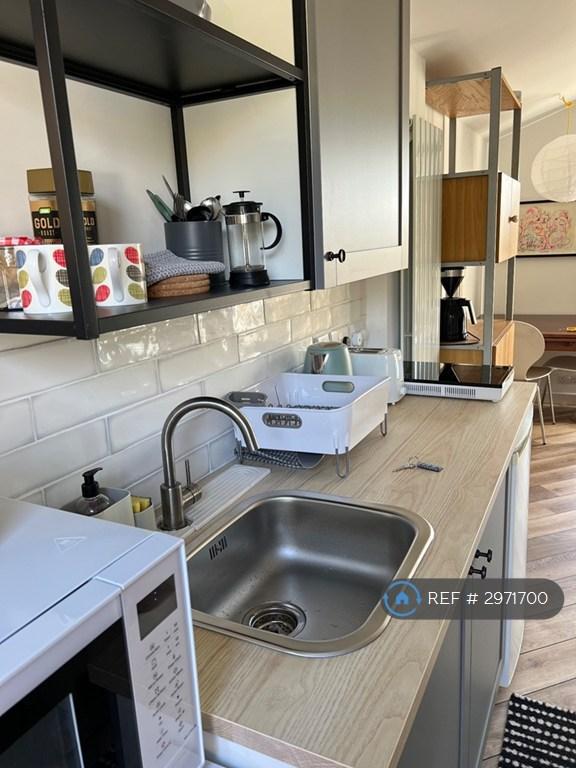 Studio flat in Lynchet Down, Brighton, BN1 (#2971700)