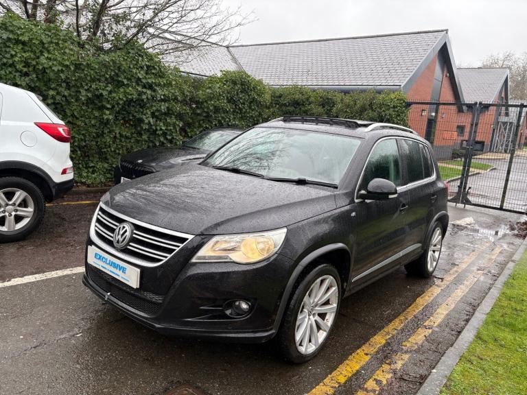 2010 Volkswagen Tiguan 2.0 TDi R-Line 5dr ESTATE Diesel Manual