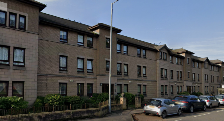 2/2, 65 Maxwell Drive, G41 5JF