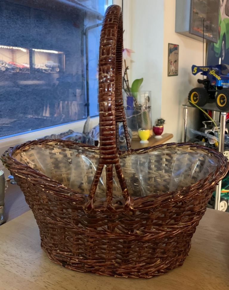 Brown wicker basket 