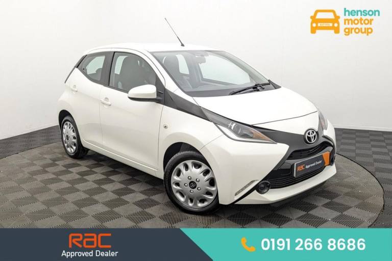 2017 Toyota AYGO 1.0 VVT-i x-play Hatchback 5dr Petrol Manual Euro 6 (68 ps) Hatchback Petrol Manual