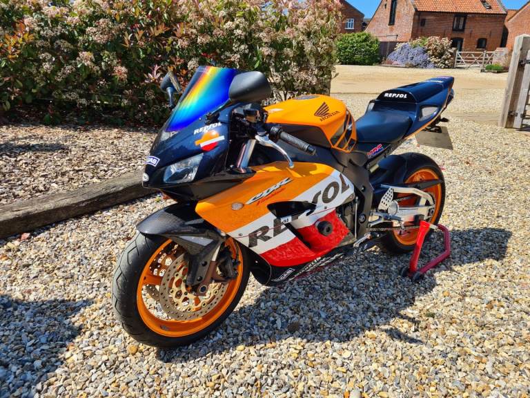 Honda, CBR FirebladeRR, 2004, 998 (cc)