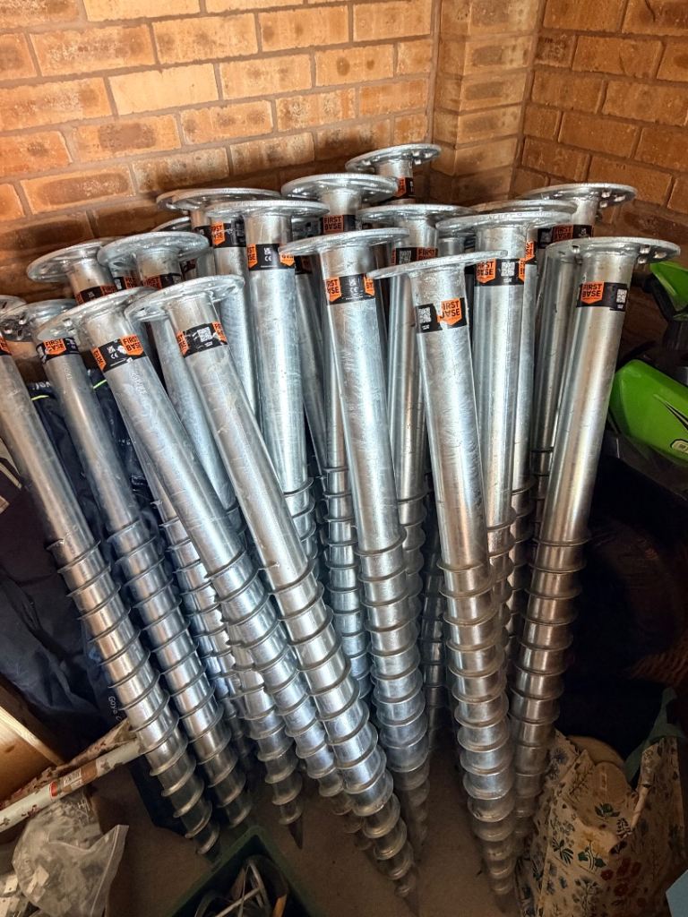 New Metal Ground Screws 1200mm