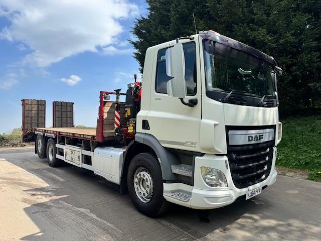 2014 64 DAF CF 370 EURO 6 6x2 27ft beavertail winch Fassi F65 crane