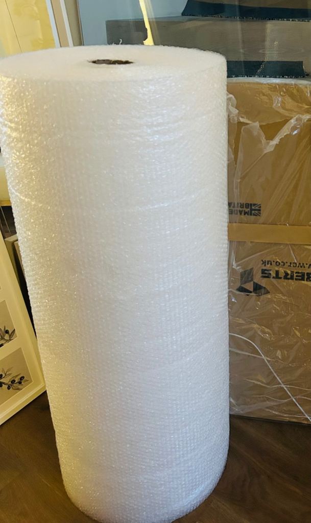 image for Packing materials large bubble wrap 