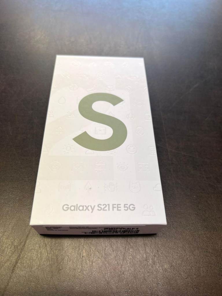 Samsung Galaxy s21 fe 128gb £180 unlocked with warranty