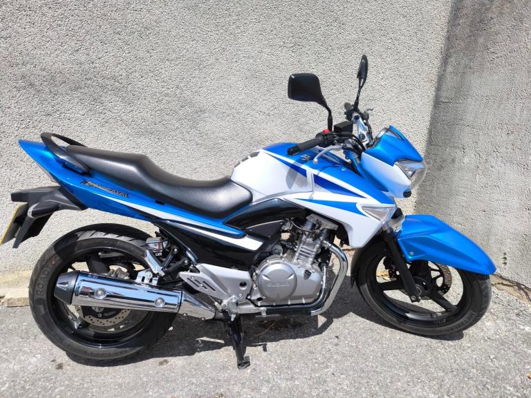 Suzuki GW 250 ZL4
