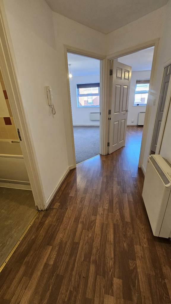 1 bedroom flat to rent - Available Immediately
