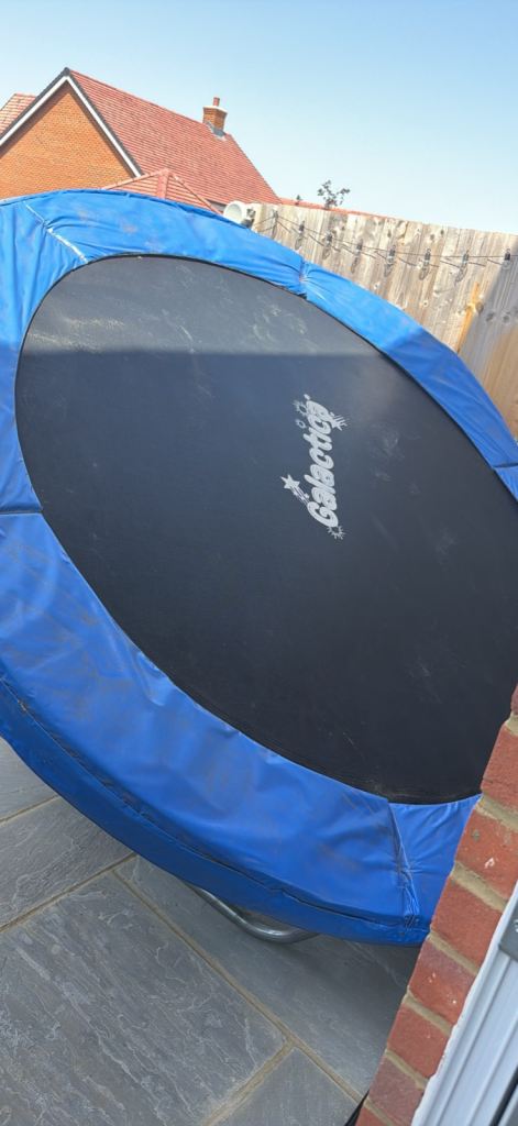 7/8ft galactica trampoline with net