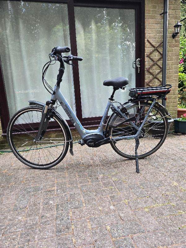 Gazelle Orange C310 e Bike Active Line plus Motor/ Enviolo gears/ Tannus No puncture Tyres