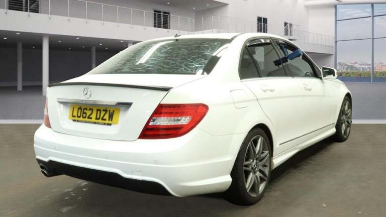 2012 Mercedes-Benz C Class C250 CDI BlueEFFICIENCY AMG Sport Plus 4dr Auto SALOON DIESEL Automatic