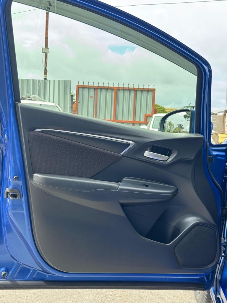 2014 Honda Jazz 1.3 i-VTEC SE Navi Hatchback Petrol/Electric Hybrid Automatic