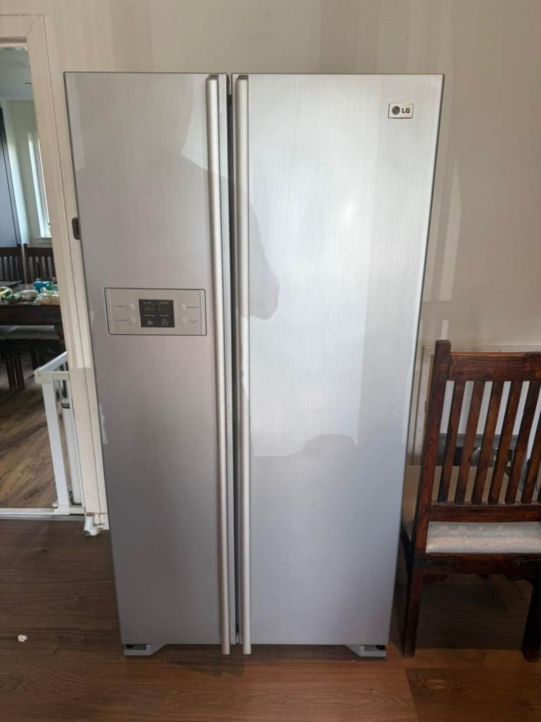 LG american fridge freezer 