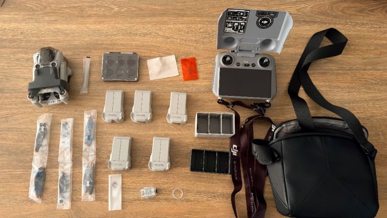 Drone DJI MINI 4 PRO SKY MASTER BUNDLE + extras 