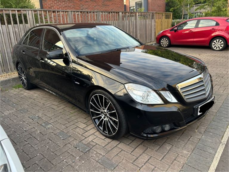Mercedes-Benz, E CLASS, Saloon, 2010, Semi-Auto, 2143 (cc), 4 doors