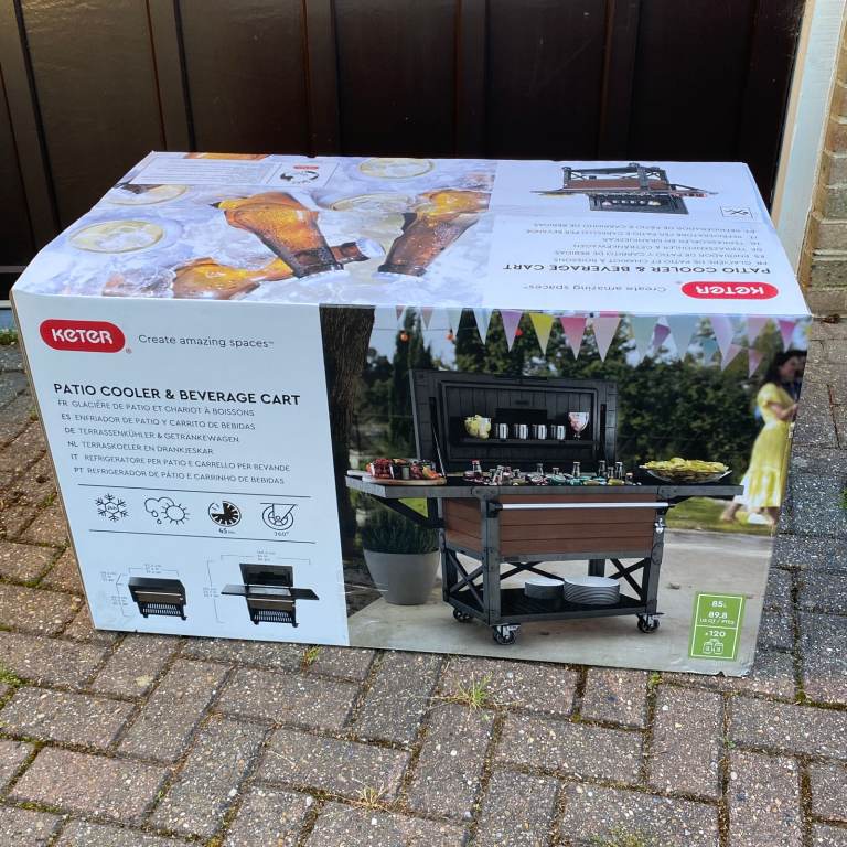 KETER 85 LITRE (90 US Quart) Patio Cooler and Beverage Cart / Brand New