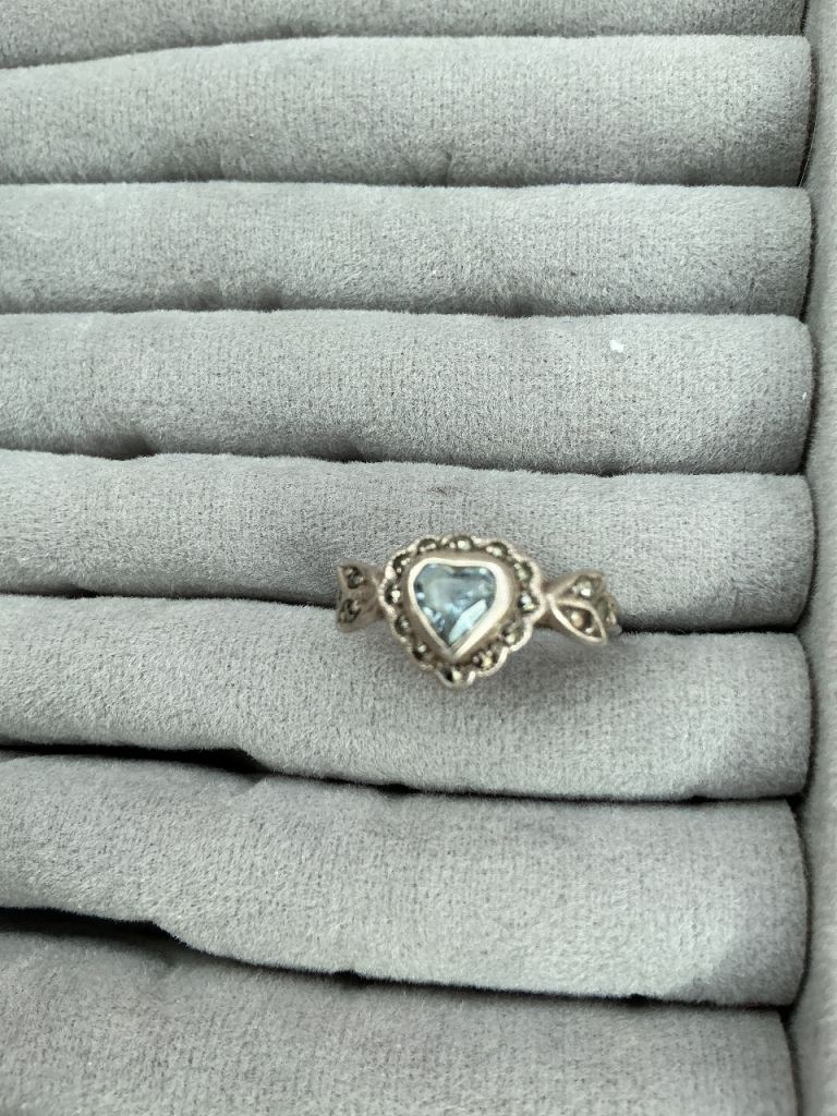 Silver blue topaz ring 