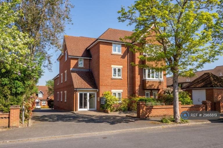 2 bedroom flat in Tegan Court, Sutton, SM2 (2 bed) (#2988819)