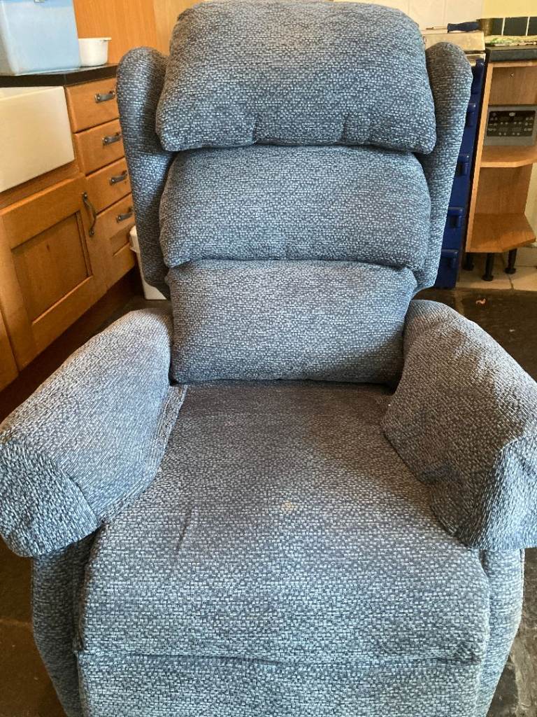 Rise & recliner electric chair