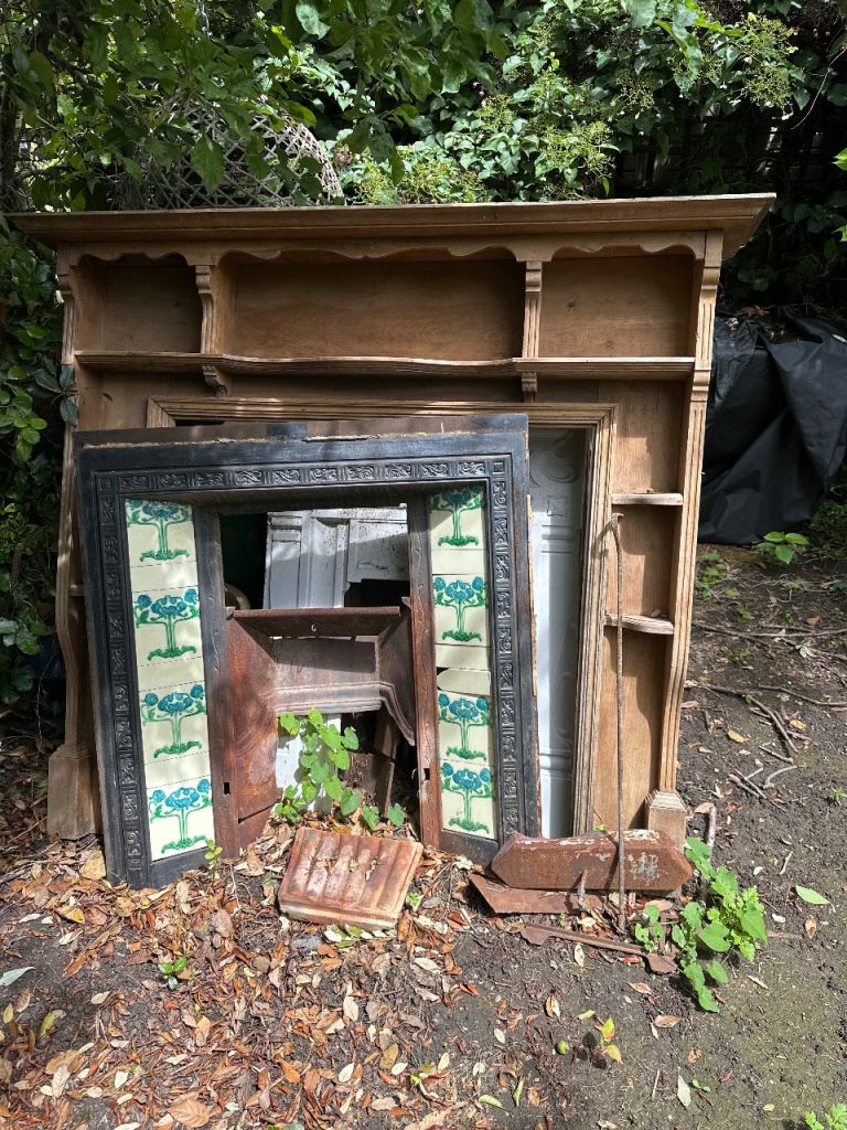 Vintage Fireplaces inc Decorative Tiles